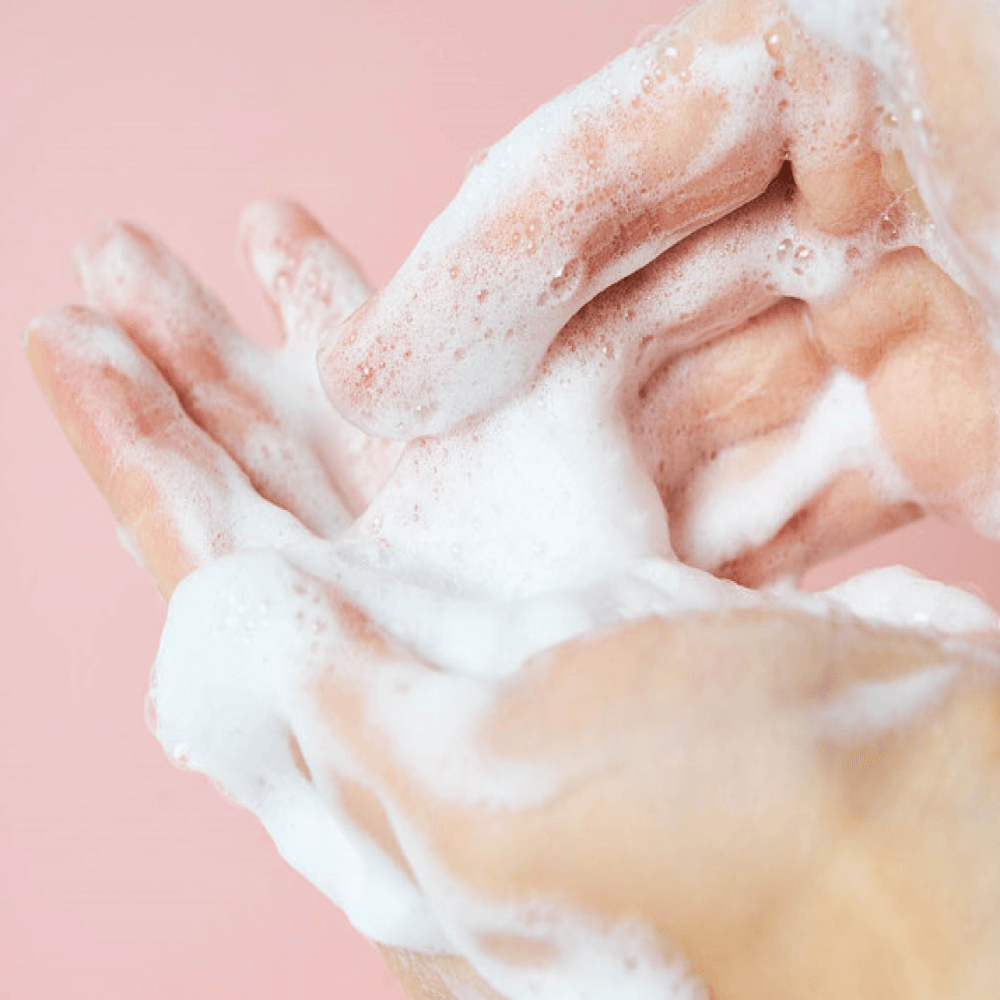 Espuma de limpieza profunda para cerrar los poros SKIN1004 Madagascar Centella Poremizing Deep Cleansing Foam