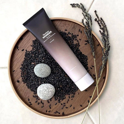 Haruharu Wonder Black Rice Moisture 5.5 Soft Cleansing Gel 100ml