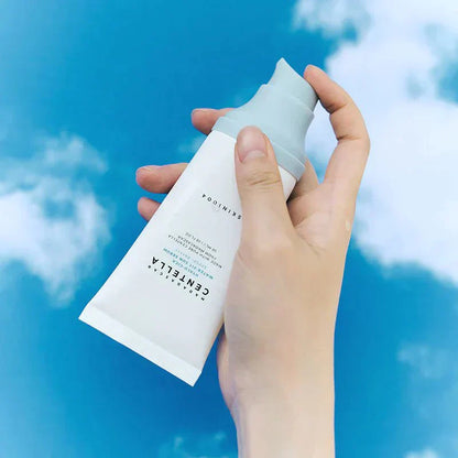 SKIN1004 Madagascar Centella Hyalu-Cica Water-Fit Sun Serum