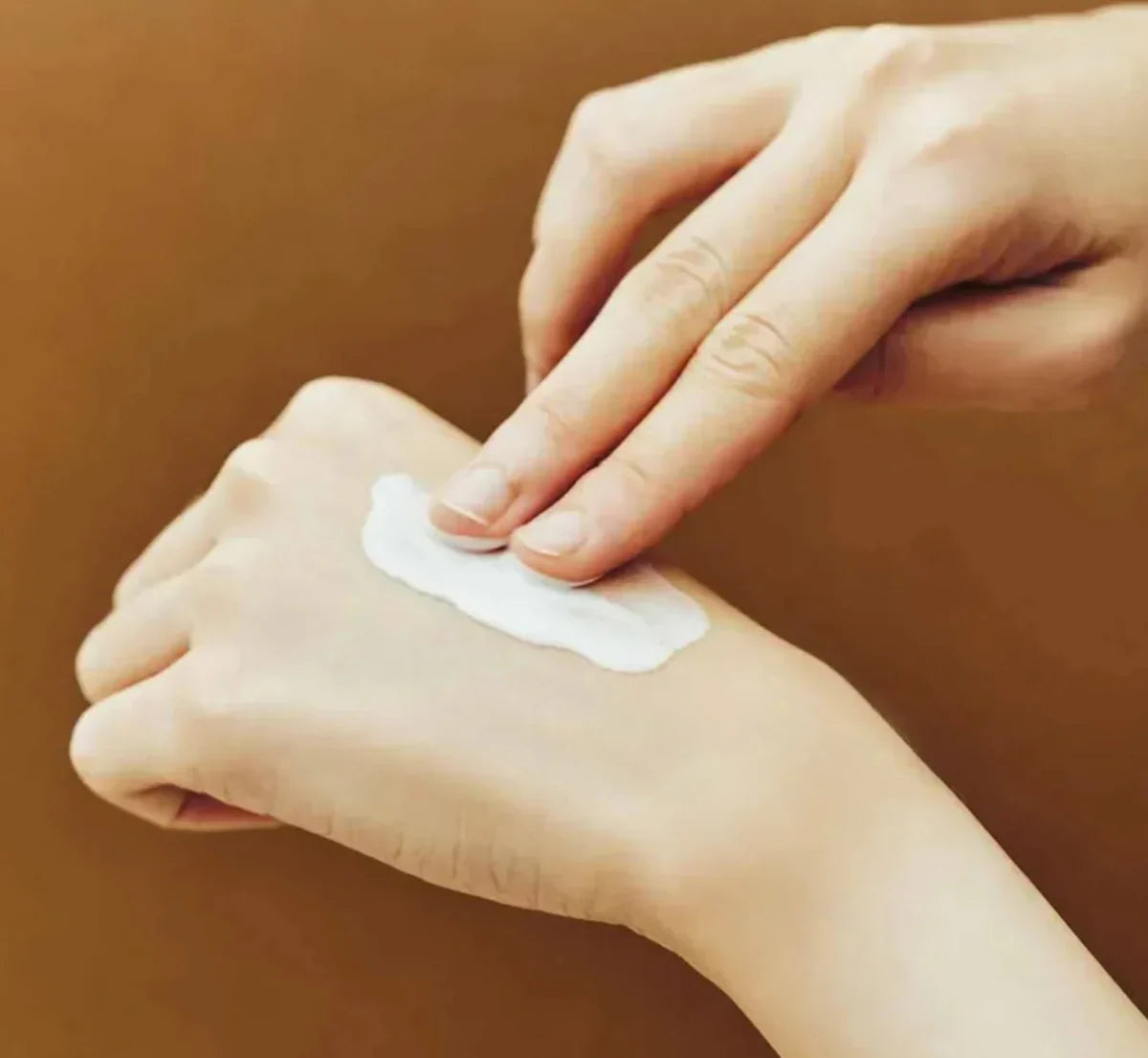 SKIN1004 madagascar centella probio-cica glow sun ampoule 50ml